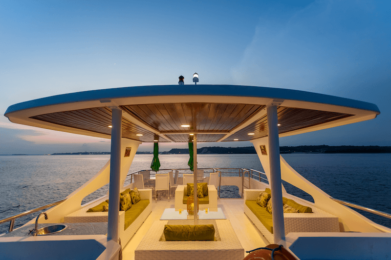 Amazon Lord II yacht accommodations - spacious group-friendly design